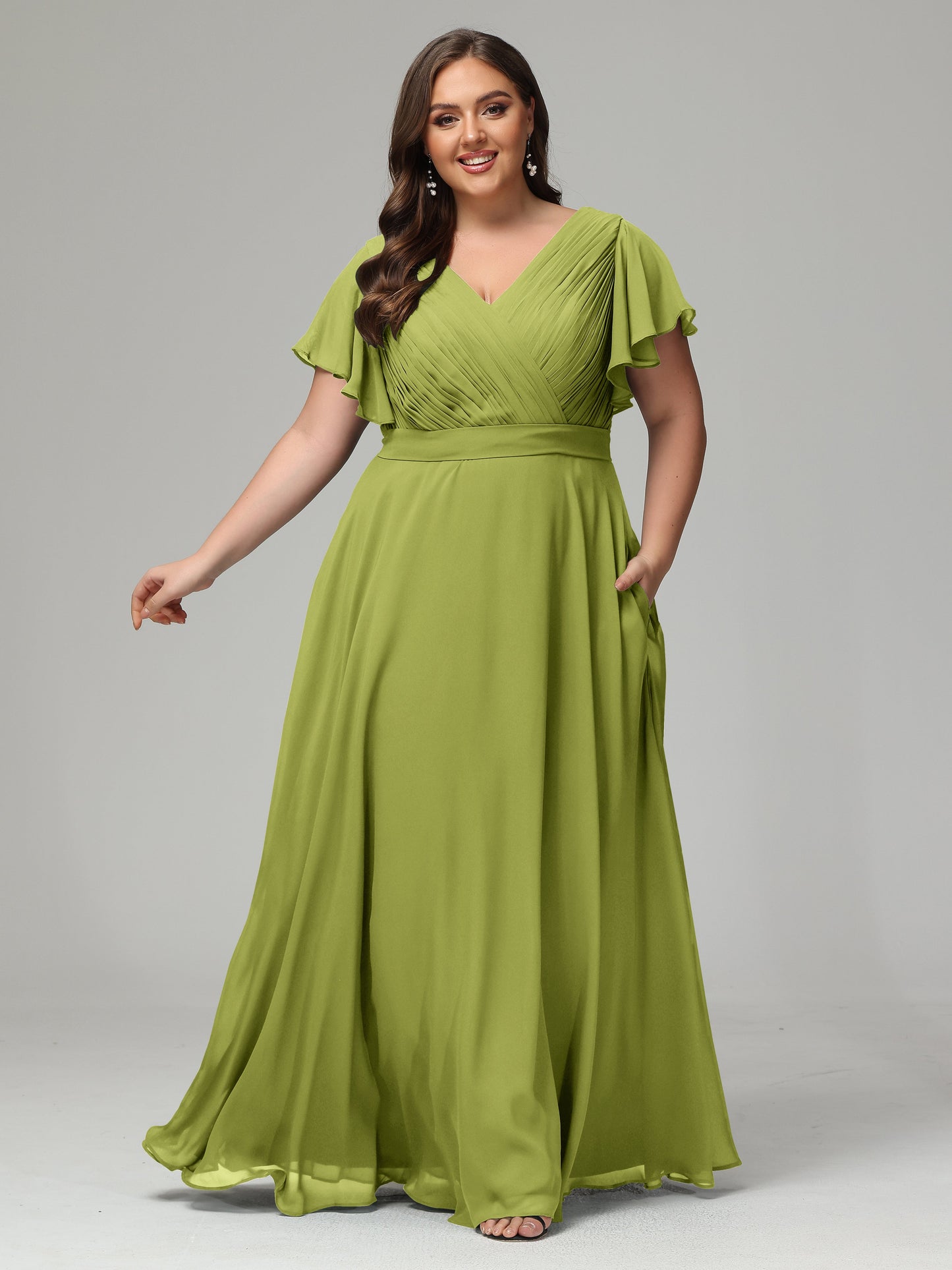 Elegant Plus Size Long Bridesmaid Dresses with Sleeves