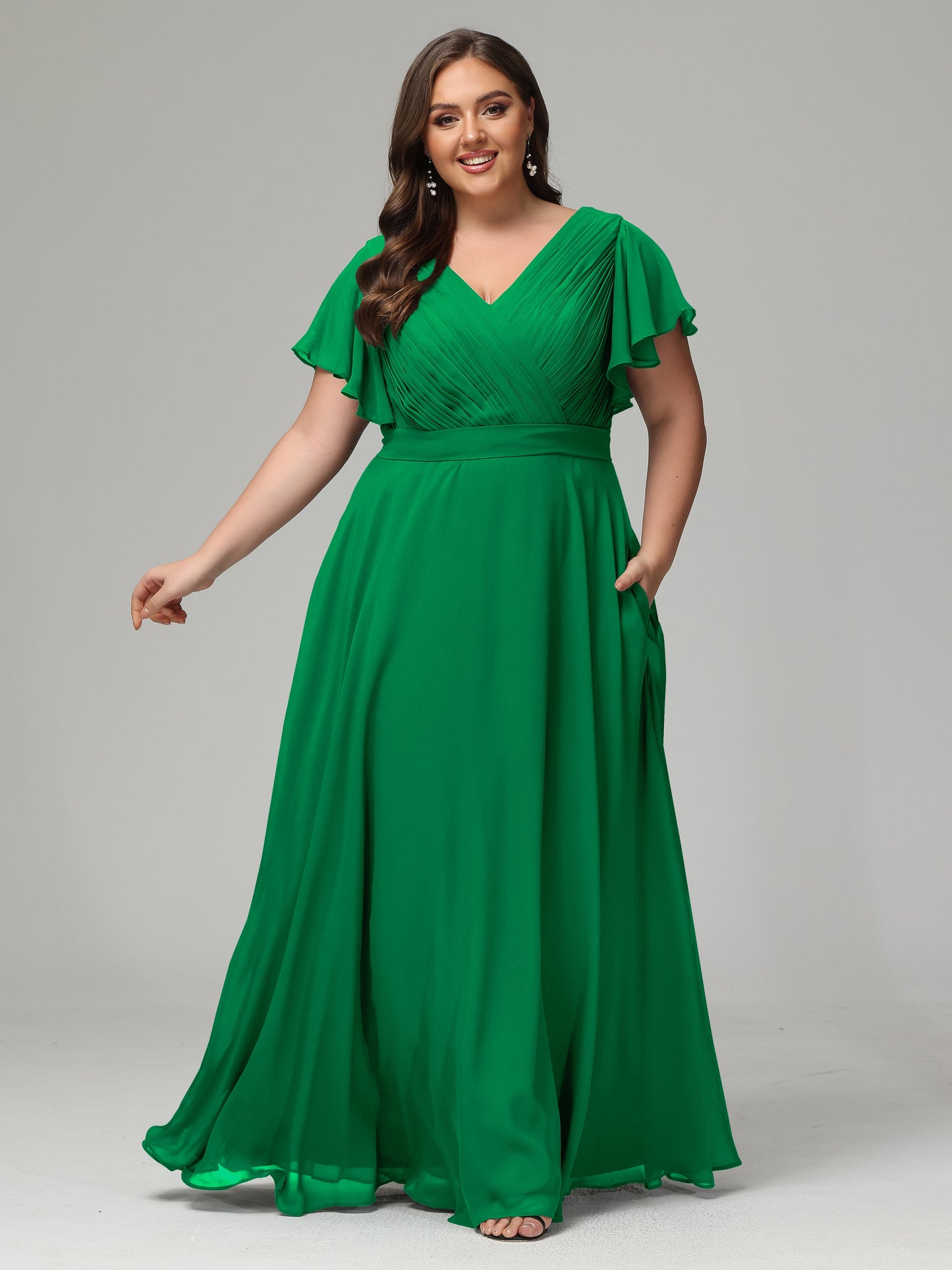 Elegant Plus Size Long Bridesmaid Dresses with Sleeves