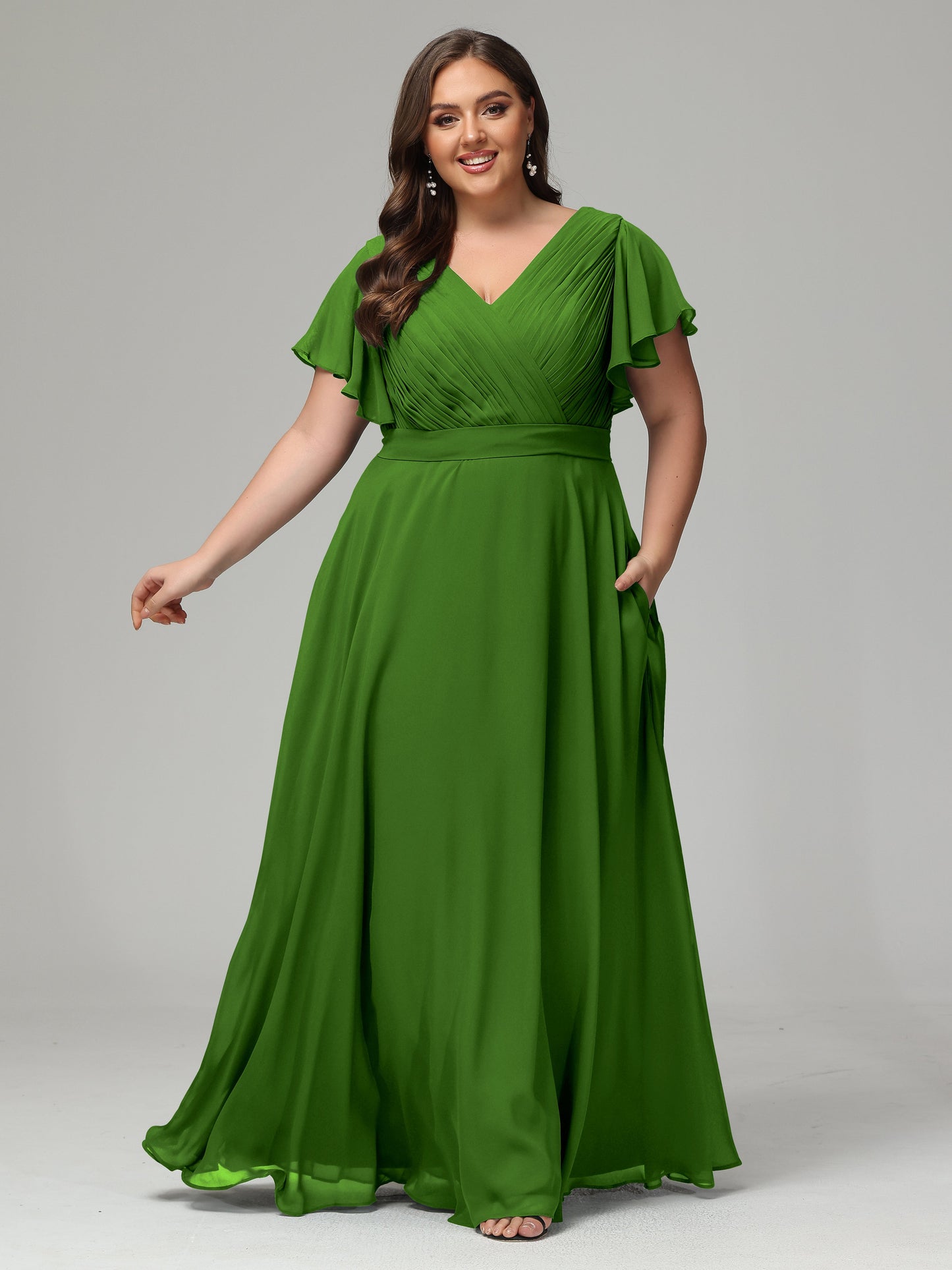 Elegant Plus Size Long Bridesmaid Dresses with Sleeves