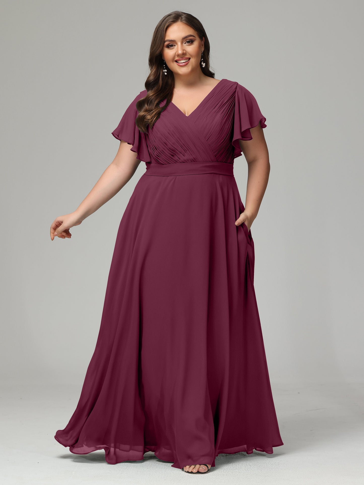 Elegant Plus Size Long Bridesmaid Dresses with Sleeves