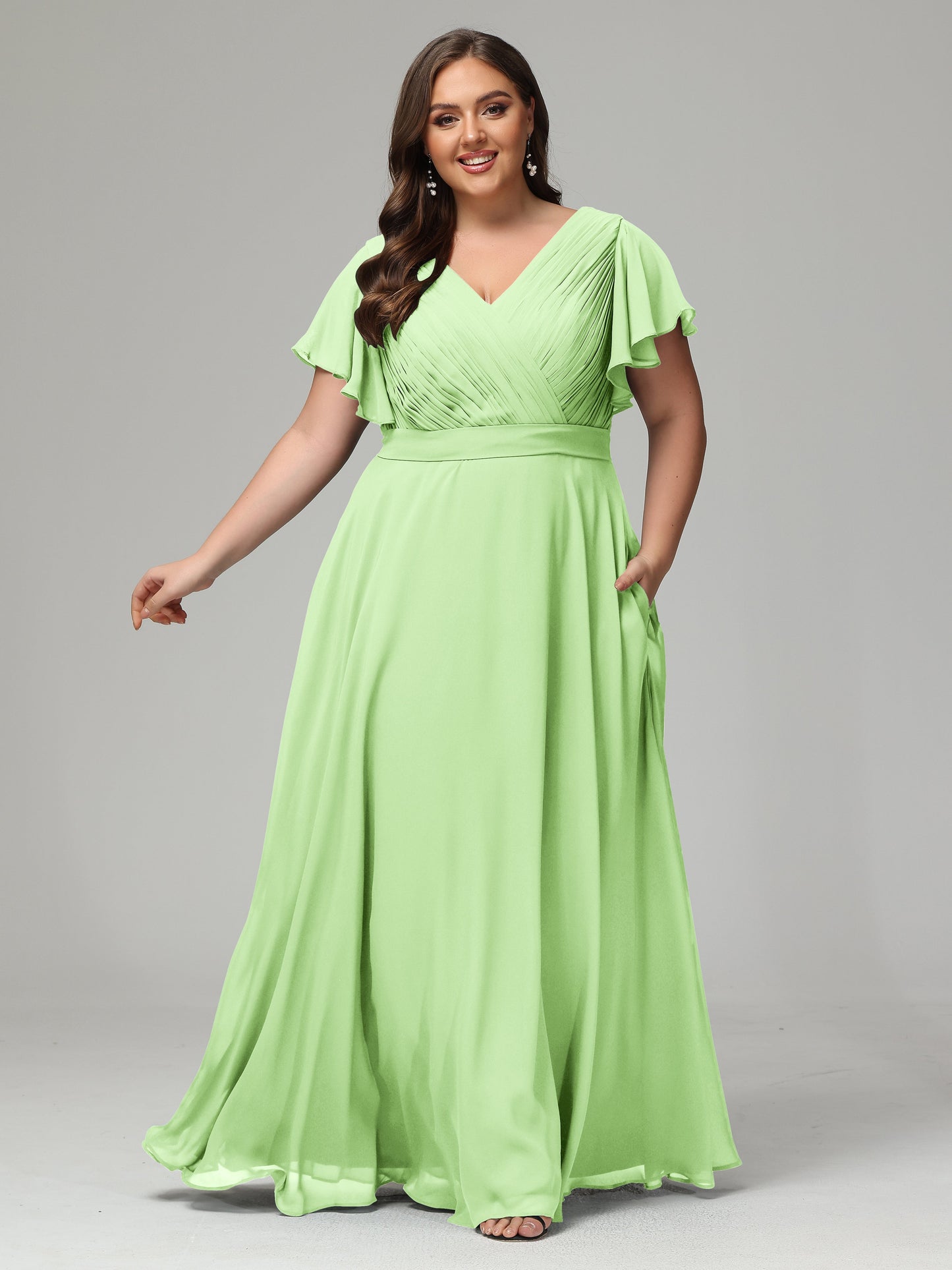 Elegant Plus Size Long Bridesmaid Dresses with Sleeves
