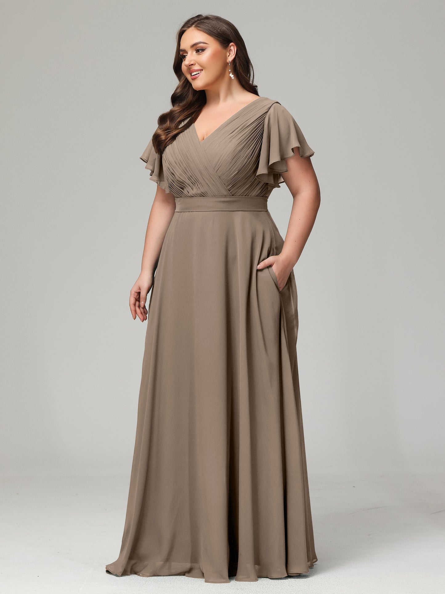 Elegant Plus Size Long Bridesmaid Dresses with Sleeves
