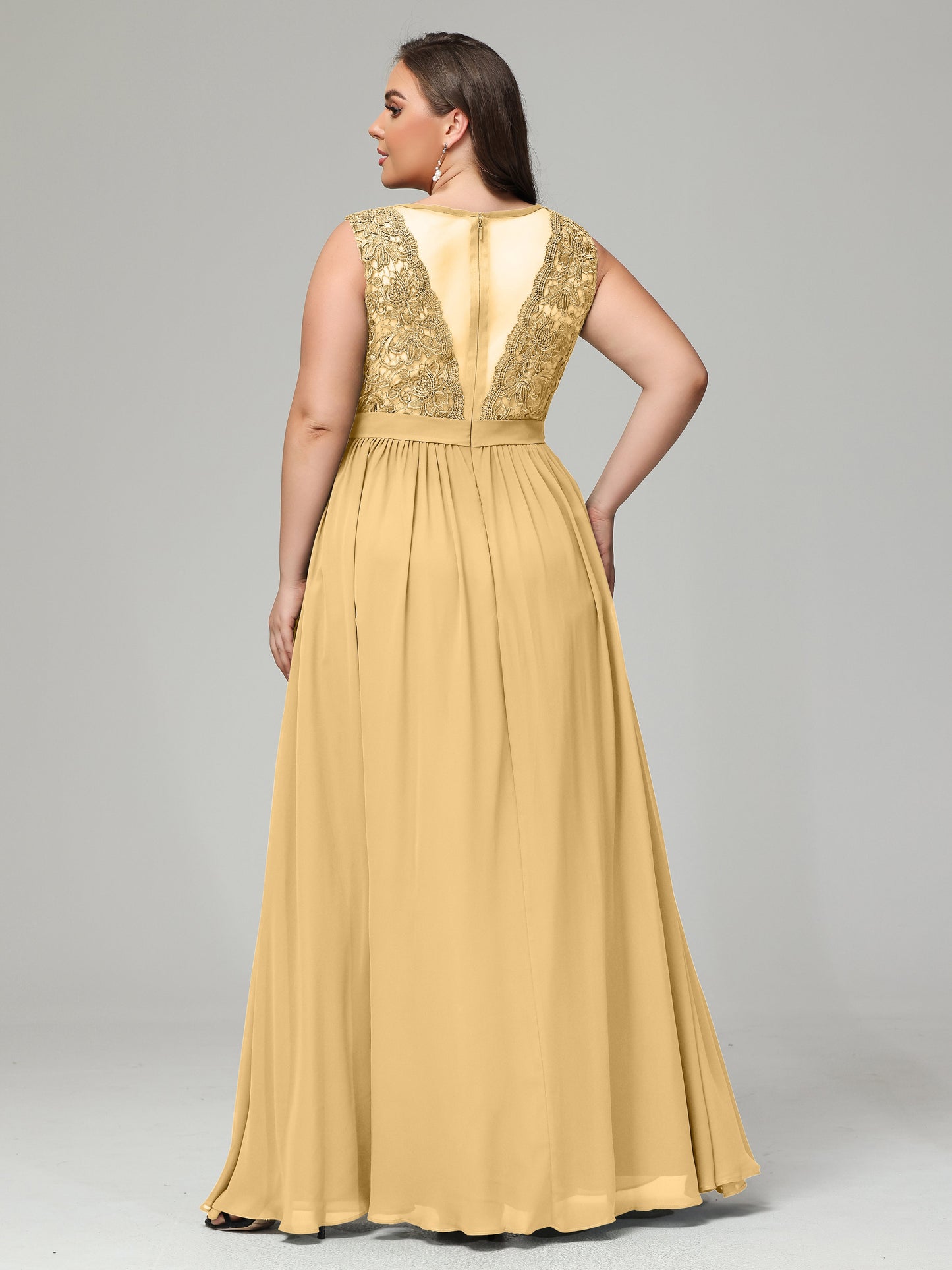 A-Line Bateau Plus Size Chiffon Bridesmaid Dresses