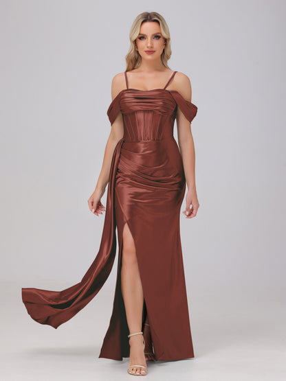 Off the Shoulder Straps Bodice Zip Back Bridesmaid Dresses with Slit