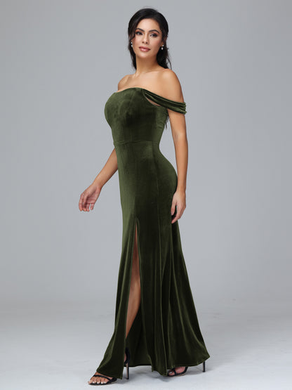 Off Shoulder Plus Size Velvet Bridesmaid Dress With Slit