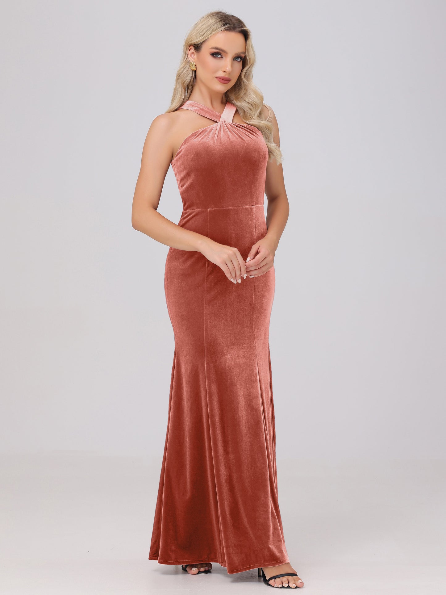 Sheath Halter Sleeveless Open Back Maxi Velvet Bridesmaid Dresses