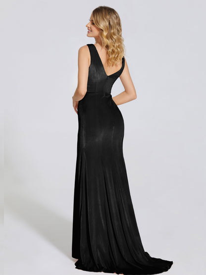 Rebecca Bateau Neck Velvet Trumpet Bridesmaid Dress
