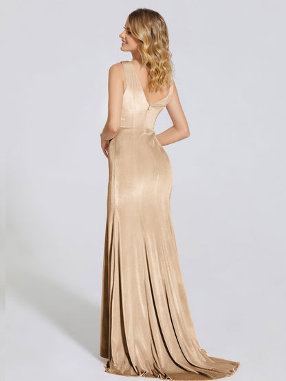 Rebecca Bateau Neck Velvet Trumpet Bridesmaid Dress