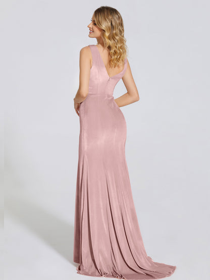 Rebecca Bateau Neck Velvet Trumpet Bridesmaid Dress