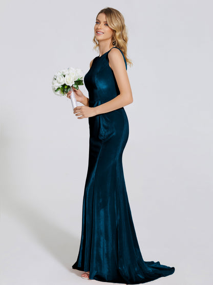 Rebecca Bateau Neck Velvet Trumpet Bridesmaid Dress