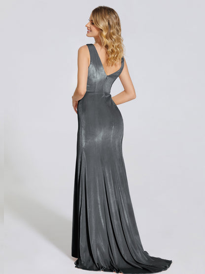 Rebecca Bateau Neck Velvet Trumpet Bridesmaid Dress