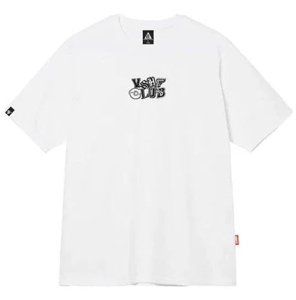 CAMISETA SMILE! YOU RE ON CAMERA PRETA - Four Street