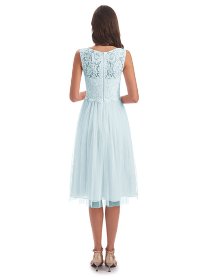 Luna Knee Length Scoop Lace Bridesmaid Dresses