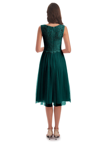 Luna Knee Length Scoop Lace Bridesmaid Dresses