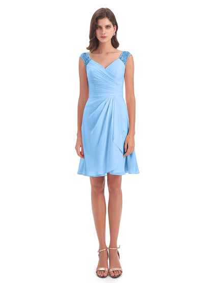 Zendaya Knee Length V-neck Chiffon Bridesmaid Dresses