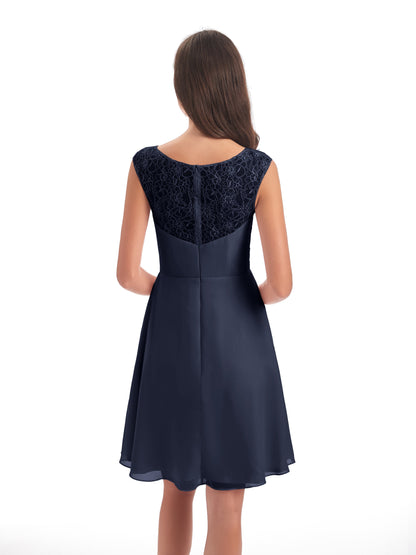 Zendaya Knee Length V-neck Chiffon Bridesmaid Dresses