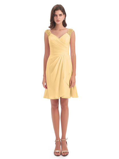 Zendaya Knee Length V-neck Chiffon Bridesmaid Dresses