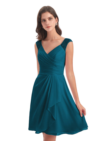 Zendaya Knee Length V-neck Chiffon Bridesmaid Dresses