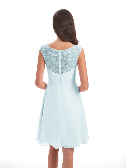 Zendaya Knee Length V-neck Chiffon Bridesmaid Dresses