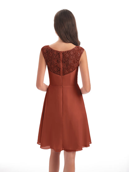 Zendaya Knee Length V-neck Chiffon Bridesmaid Dresses