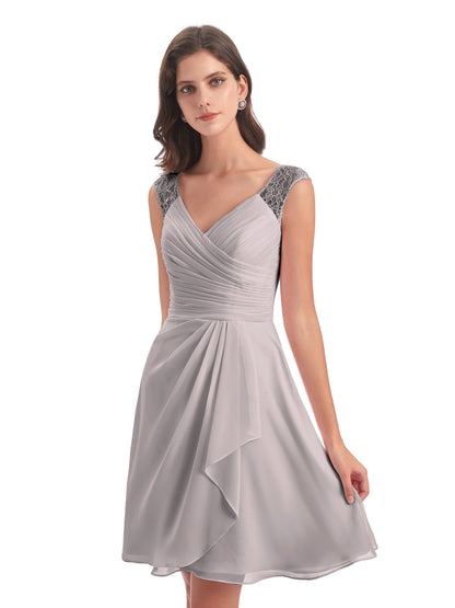 Zendaya Knee Length V-neck Chiffon Bridesmaid Dresses
