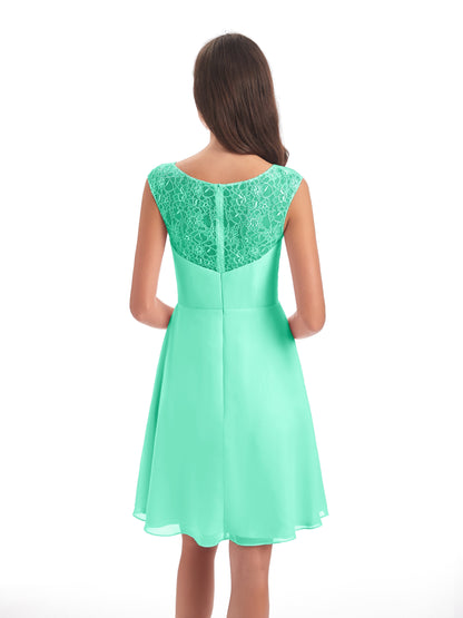 Zendaya Knee Length V-neck Chiffon Bridesmaid Dresses
