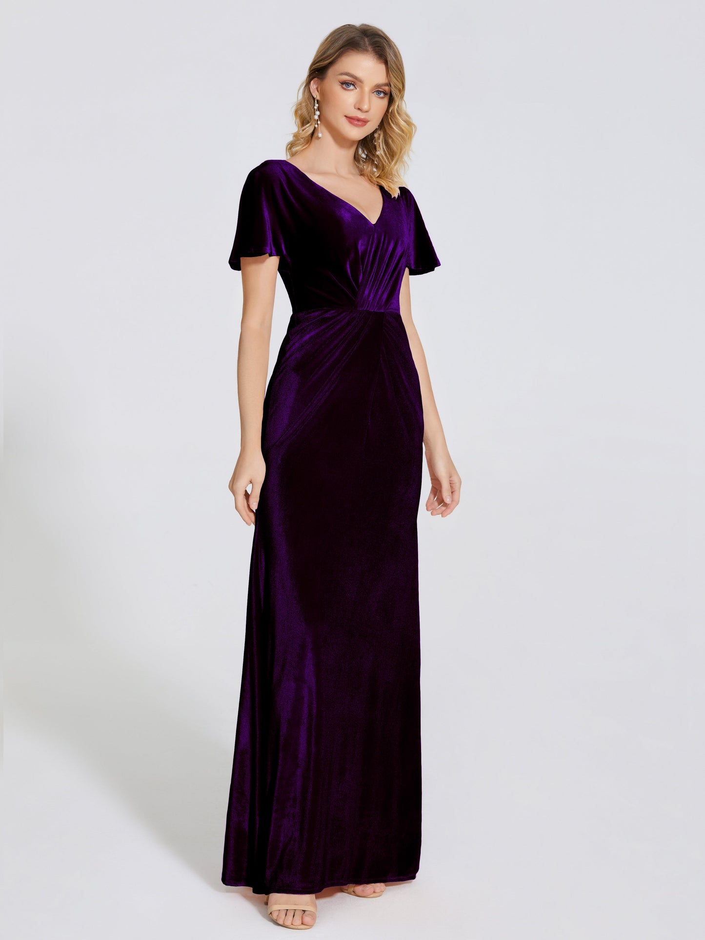 Summer Sheath Velvet Bridesmaid Dress With Short Sleeves