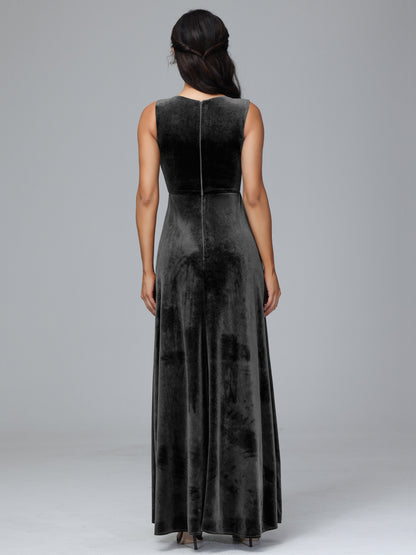 Straps V Neck Plus Size Bridesmaid Dress With Slit