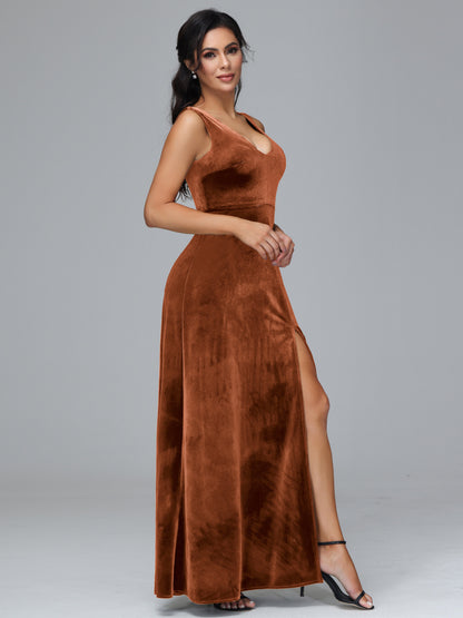 Straps V Neck Plus Size Bridesmaid Dress With Slit