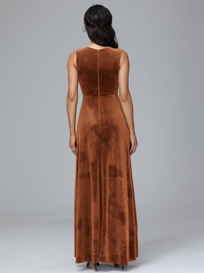 Straps V Neck Plus Size Bridesmaid Dress With Slit