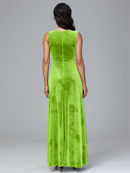 Straps V Neck Plus Size Bridesmaid Dress With Slit