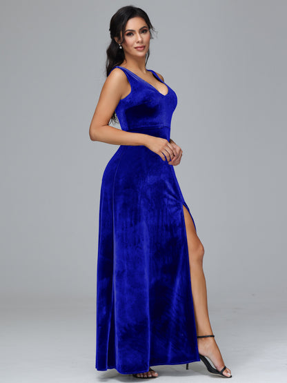 Straps V Neck Plus Size Bridesmaid Dress With Slit