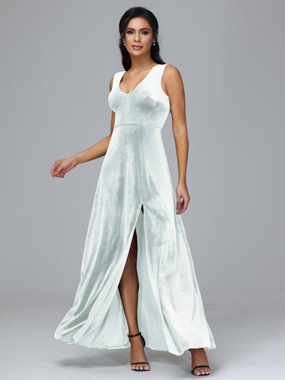 Straps V Neck Plus Size Bridesmaid Dress With Slit