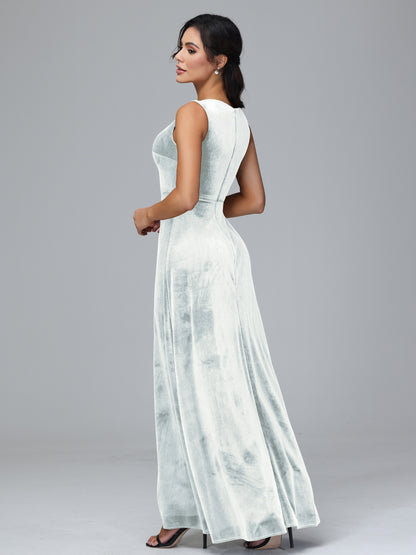 Straps V Neck Plus Size Bridesmaid Dress With Slit