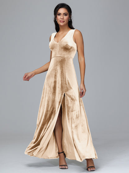 Straps V Neck Plus Size Bridesmaid Dress With Slit
