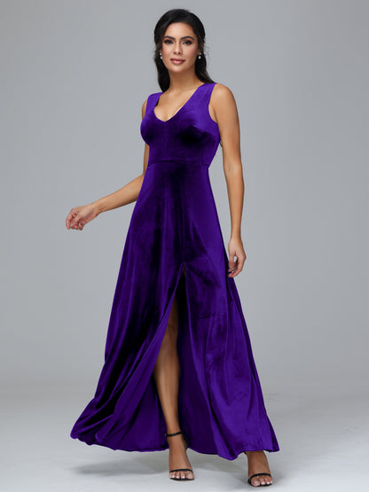 Straps V Neck Plus Size Bridesmaid Dress With Slit