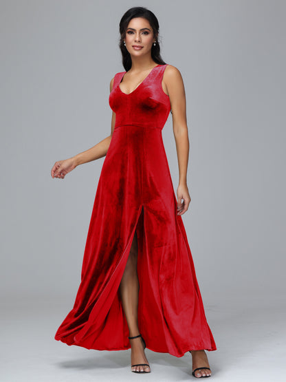Straps V Neck Plus Size Bridesmaid Dress With Slit
