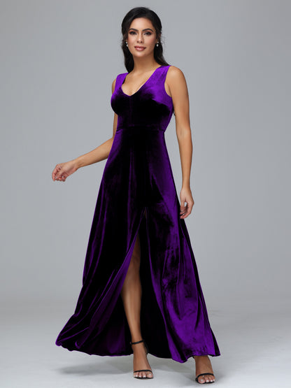 Straps V Neck Plus Size Bridesmaid Dress With Slit