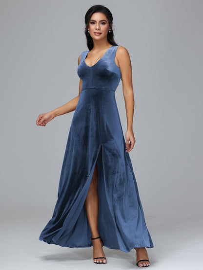 Straps V Neck Plus Size Bridesmaid Dress With Slit