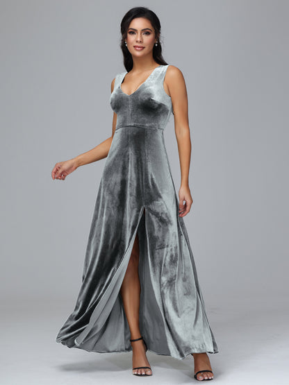 Straps V Neck Plus Size Bridesmaid Dress With Slit
