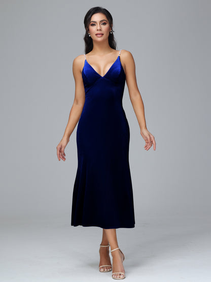 V Neck Spaghetti Straps Plus Size Velvet Bridesmaid Dress