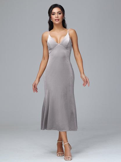 V Neck Spaghetti Straps Plus Size Velvet Bridesmaid Dress