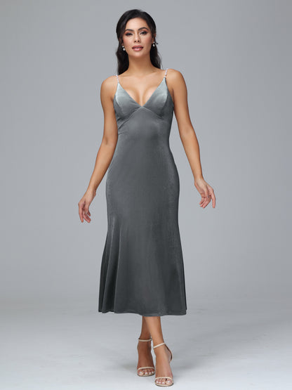 V Neck Spaghetti Straps Plus Size Velvet Bridesmaid Dress